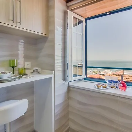Alfama The Апартаменты *