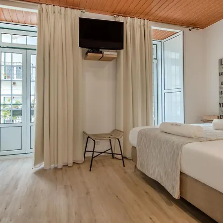 Alfama The Апартаменты *