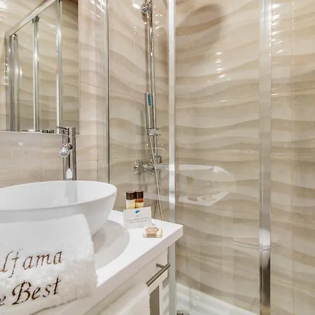 Апартаменты Alfama The